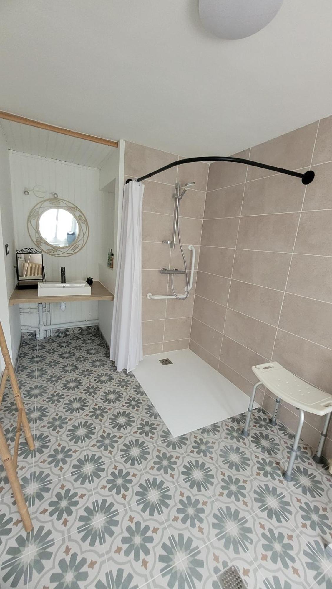 Le Truc En Plus, Accessibles Pmr, Appartement 45 M2 Mitoyen Dans Une Maison Avec Un Autre Appartement Guérard Exteriör bild