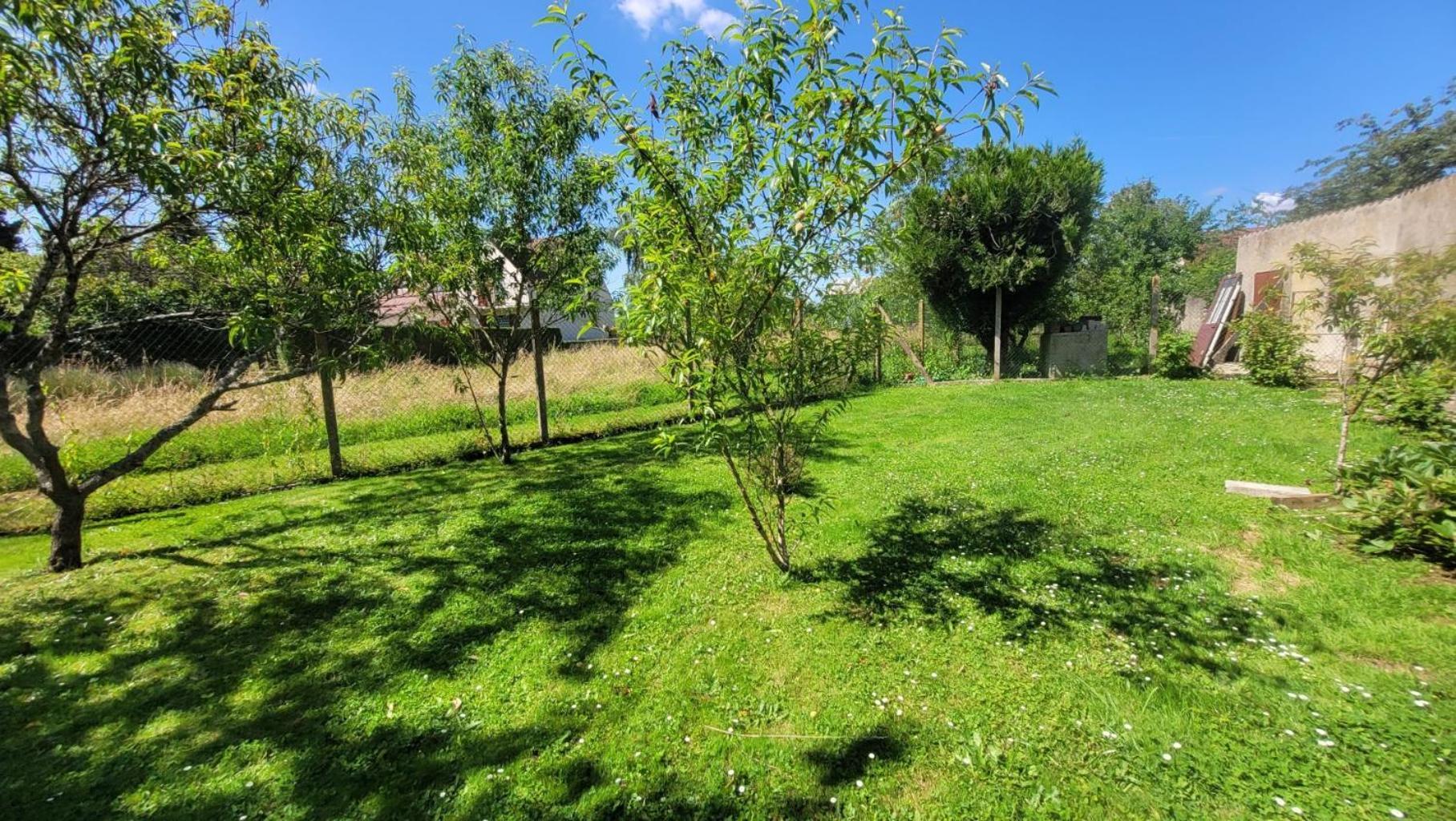Le Truc En Plus, Accessibles Pmr, Appartement 45 M2 Mitoyen Dans Une Maison Avec Un Autre Appartement Guérard Exteriör bild